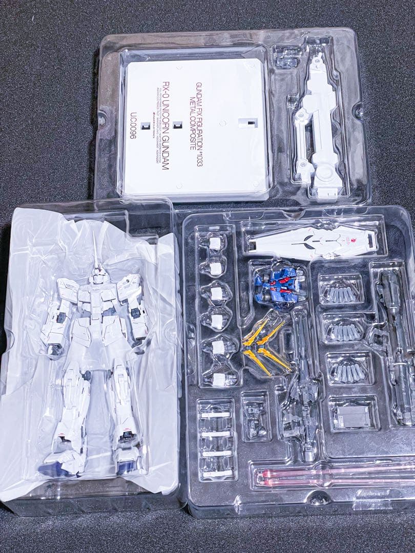 メタルビルド　ストライクガンダム　メタルコンポジット　ユニコーンガンダム