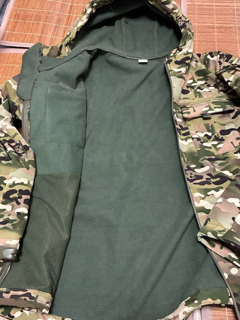 お買得未使用ロシア軍北朝鮮軍仕様マルチカム防寒外被表地防風撥水素材裏地総フリース