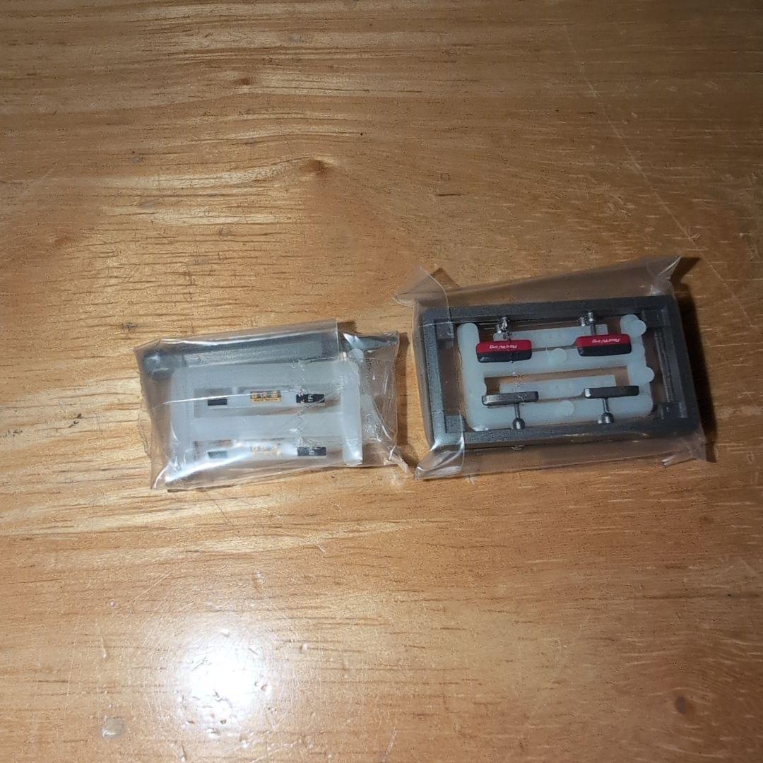 KATO 227系0番代「Red Wing」5両