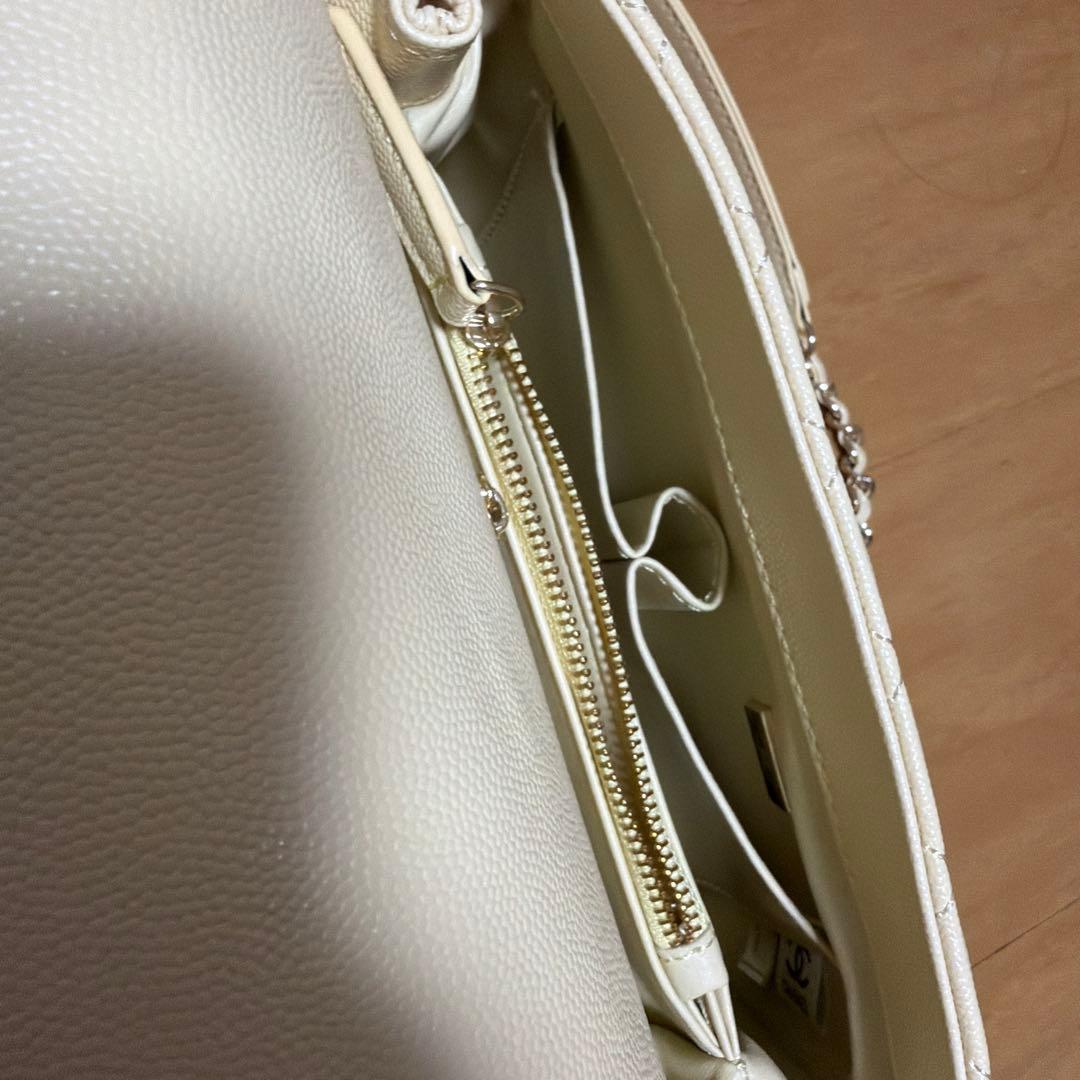 ノベルティ CHANEL イエロー ショルダーバッグ