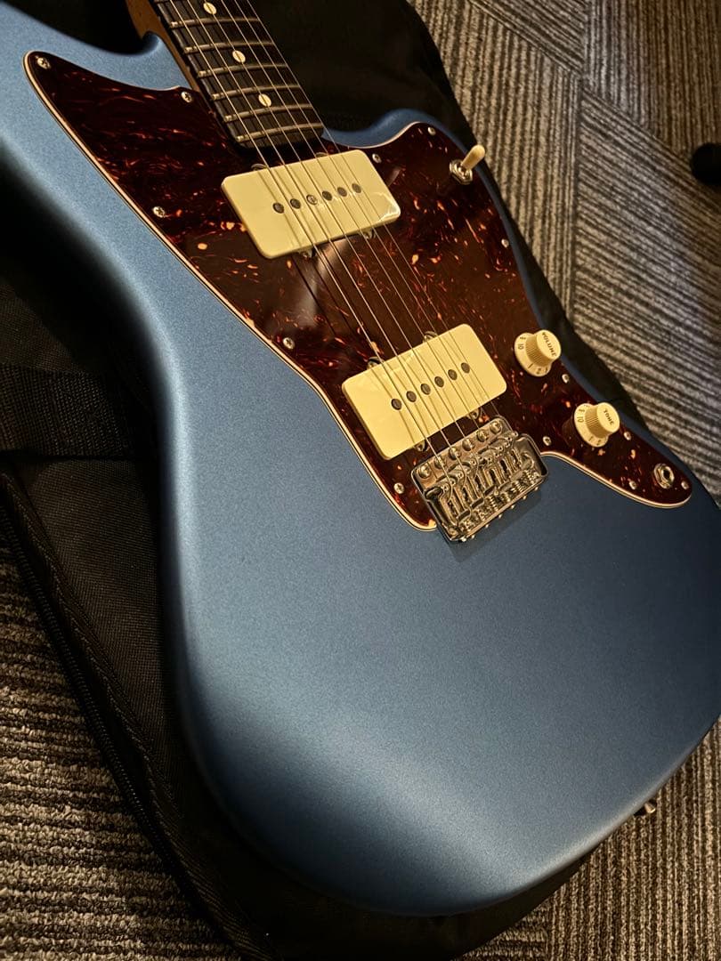 ギター fender american performer jazzmaster LPB
