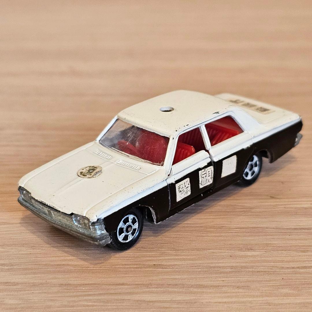 【トミカ】No.4 トヨタ クラウン パトロールカー 1Aホイール 日本製