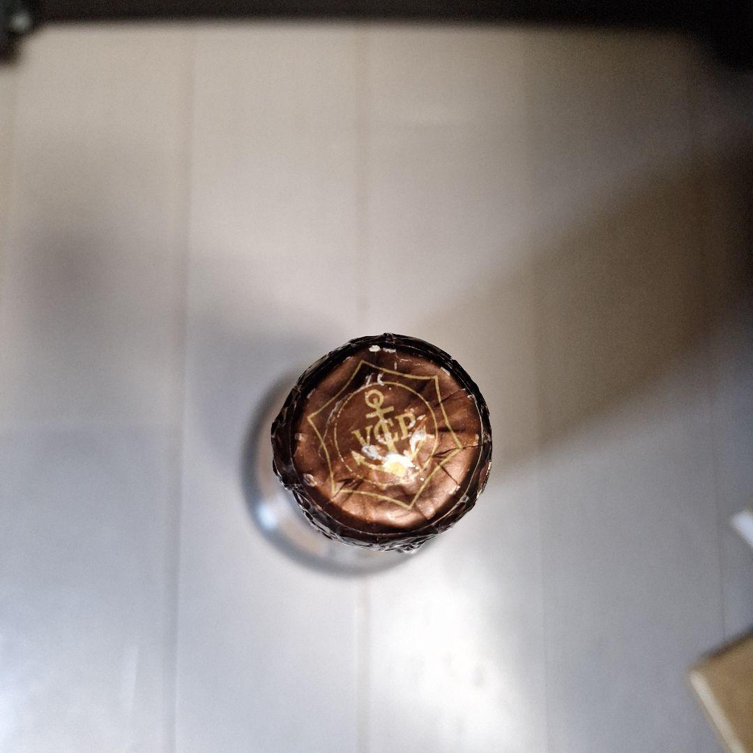 訳ありヴーヴ・クリコPonsardin ロゼ 1976年セラー保管