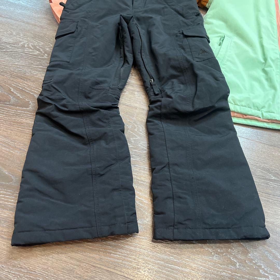 Burton キッズ　145センチ前後の方に　バートン　ウェア　女の子