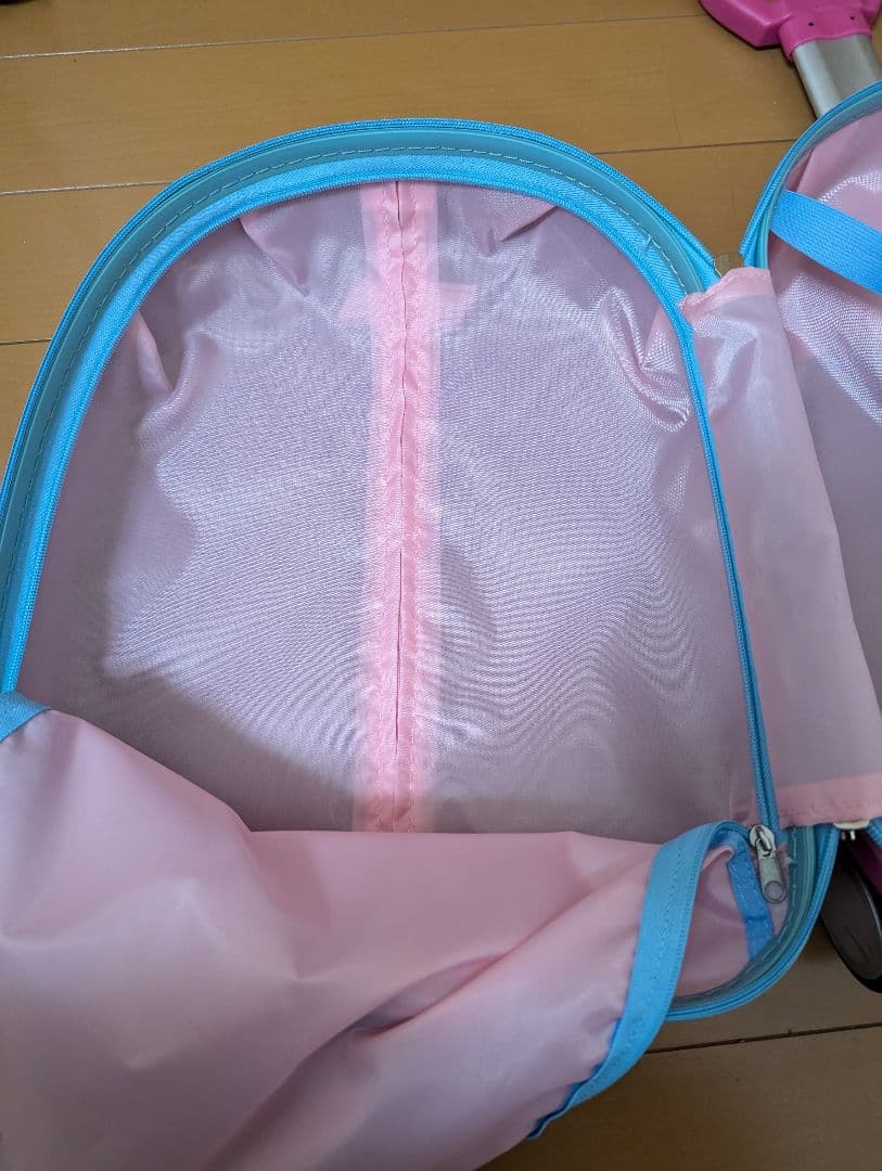 Disney Princess ディズニープリンセス　キャリーケース