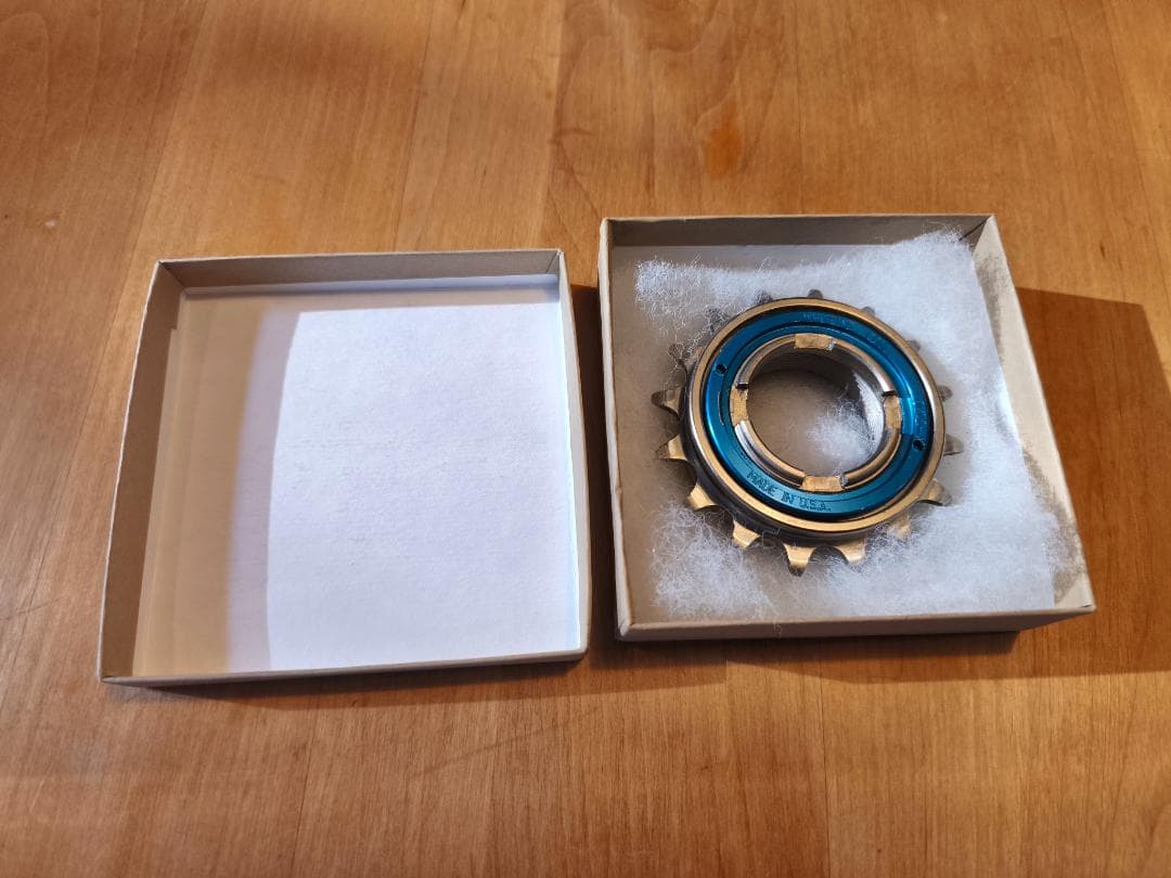 【美品】WHITE INDUSTRIES フリーギア16T