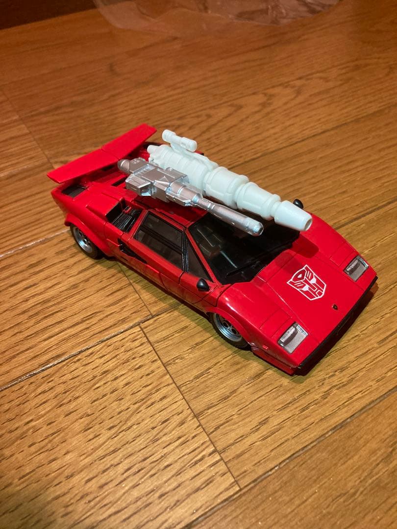 ランボル　トランスフォーマー　カウンタック