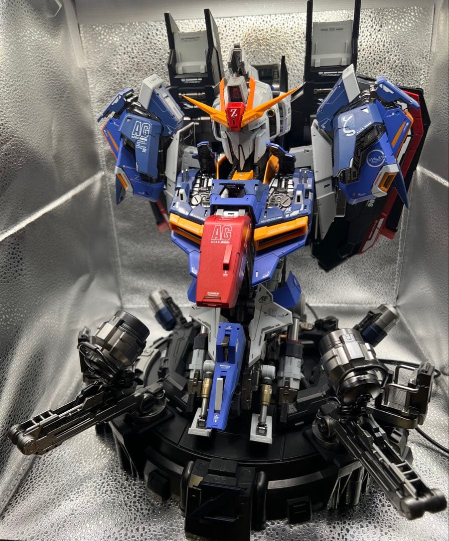 【海外製】Zガンダム1/35ガンプラLED発光(完成品)