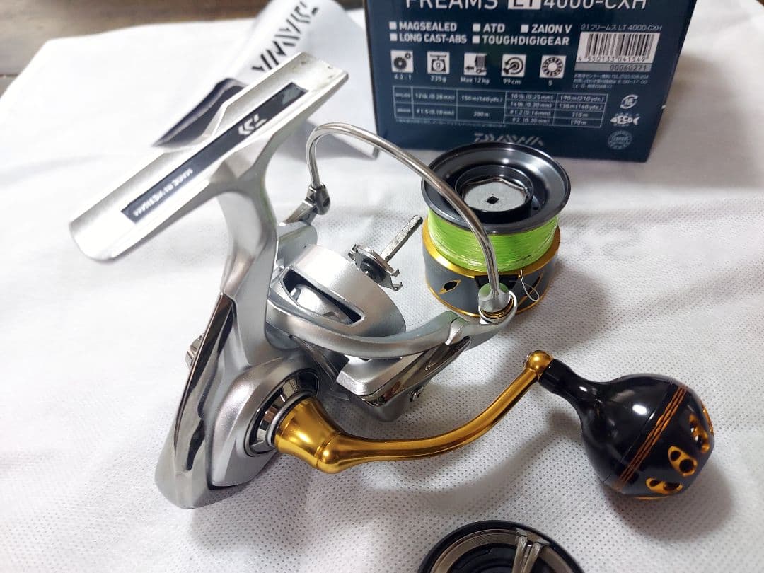 DAIWA 21フリームスLT4000-CXH スピニングリール