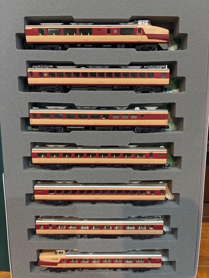 KATO 181系 『しおじ・はと』7両基本セット 10-352