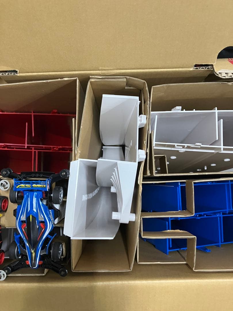 ミニ四駆ジャパンカップジュニアサーキット　おまけ付き