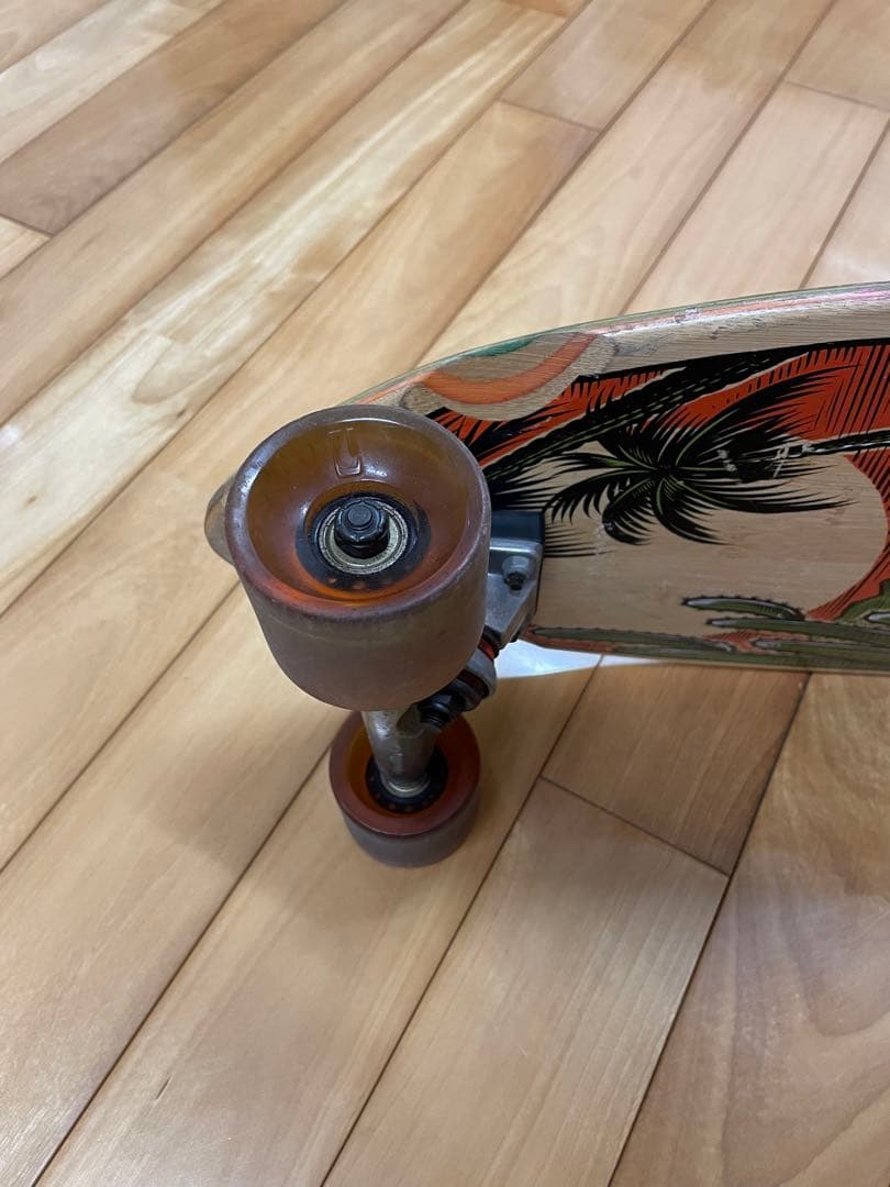 GLOBE サーフスケートボード