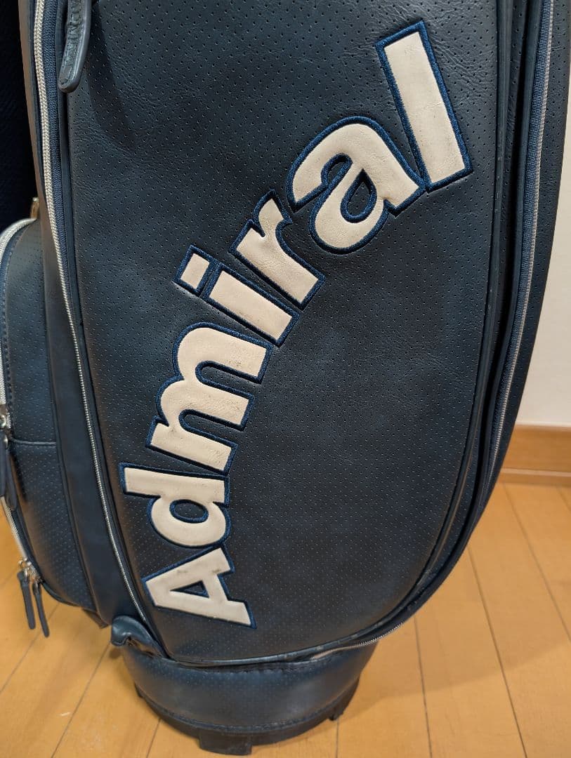 Admiral パンチング　キャディバッグ