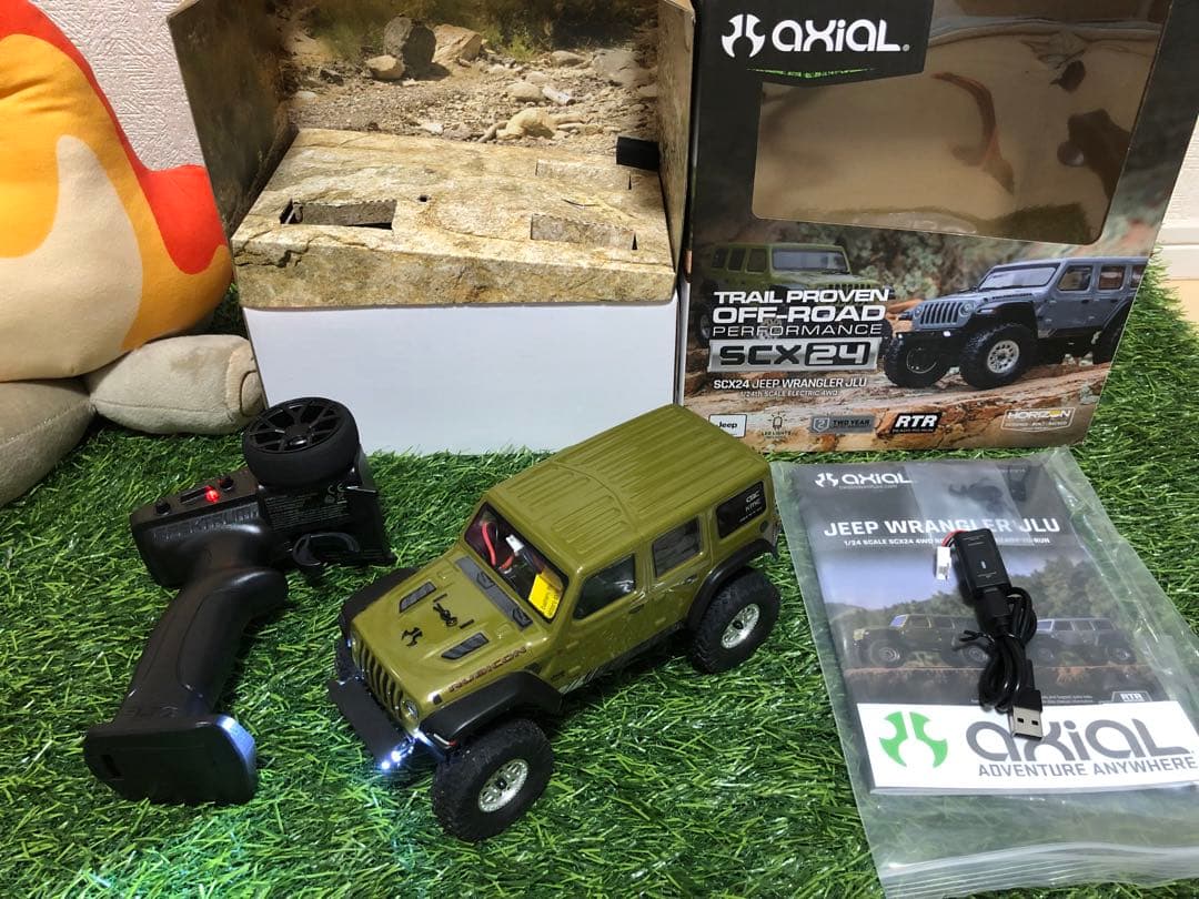 アキシャル　SCX24 Jeep Wrangler