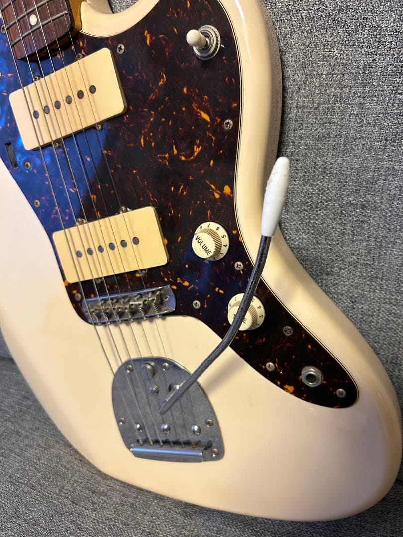 やや難あり Fender Japan Jazzmaster クリーム色