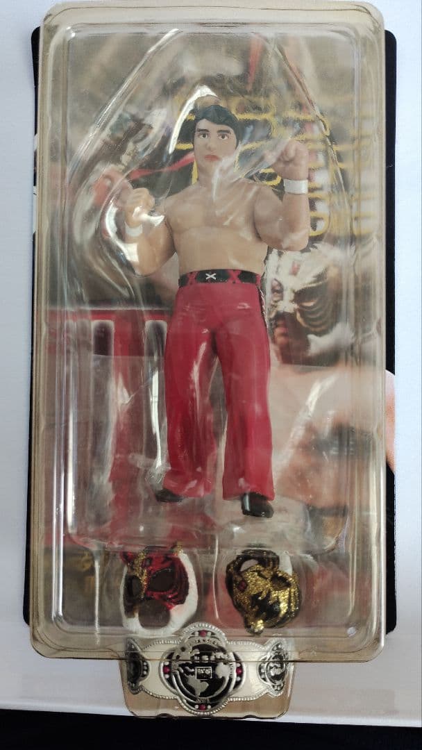 キャラプロ版　プロレスフィギュア　復活初代タイガーマスク　ⅢMark ベルト付