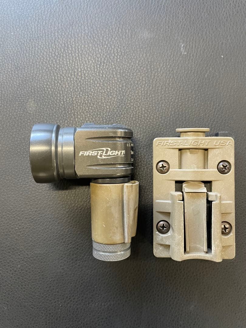 Tomahawk NV Tactical Lightファーストライト製トマホーク