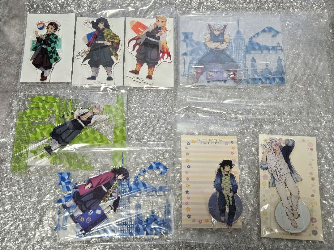 【まとめ売り】計113点 鬼滅の刃 アクリルスタンド　アクリルチャーム　等