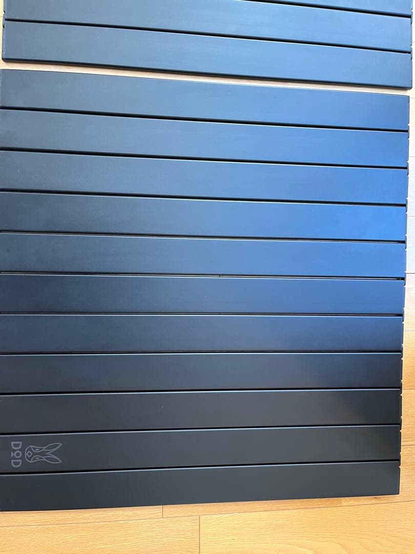 DOD NANIGENY TABLE(L) ナニゲニーテーブルL