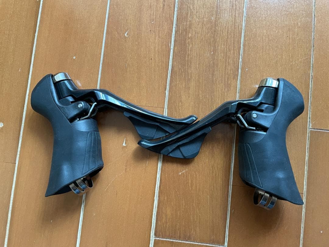 【中古】シマノ ULTEGRA ST-R8000 （機械式、ワイヤー式）