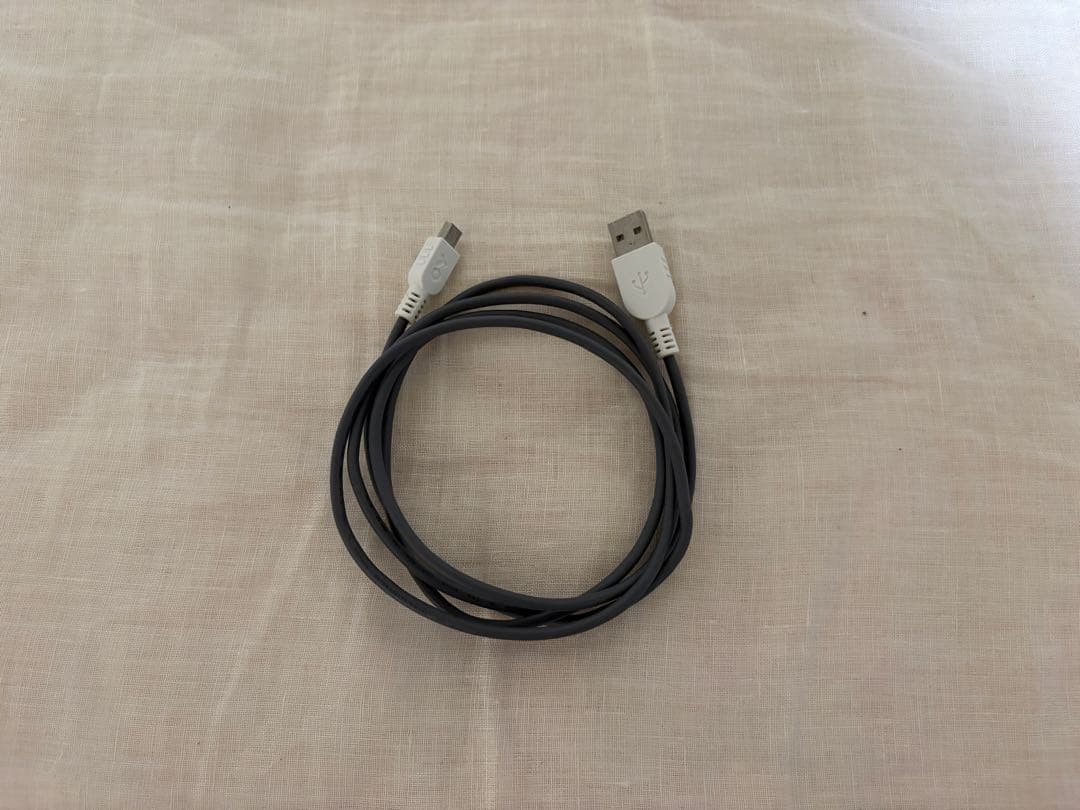 OP-1 シンセサイザー グレー USBケーブル付き