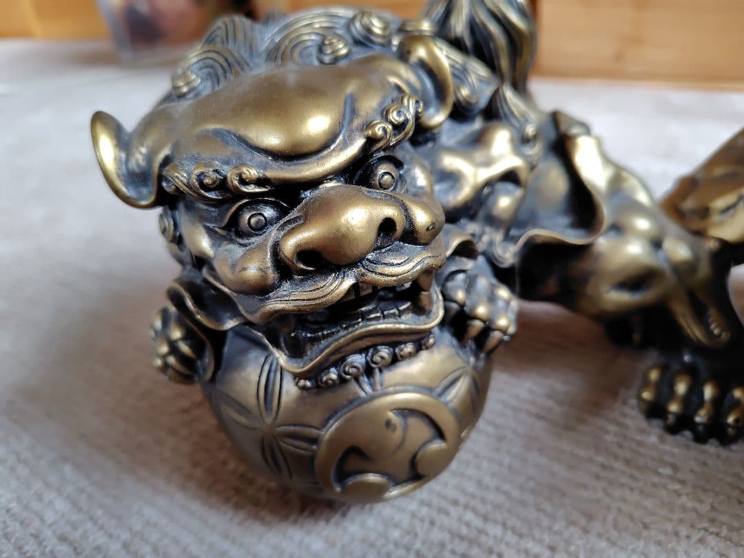 獅子像 対の置物