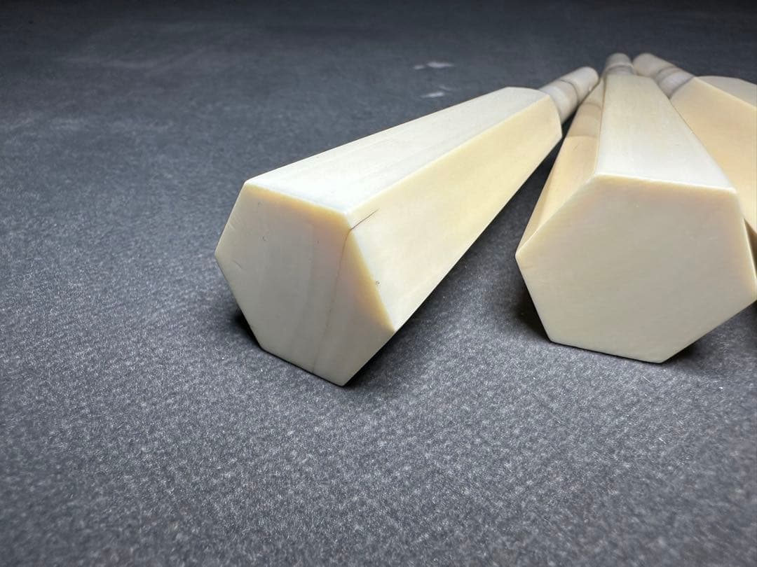 高級　津軽三味線　天然素材　糸巻き　和楽器　弦楽器　民謡　細密細工　アンティーク