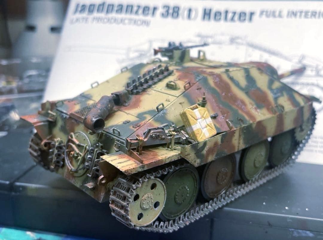 タコム1/35 38式軽駆逐戦車 ヘッツァー 後期型w/フルインテリア