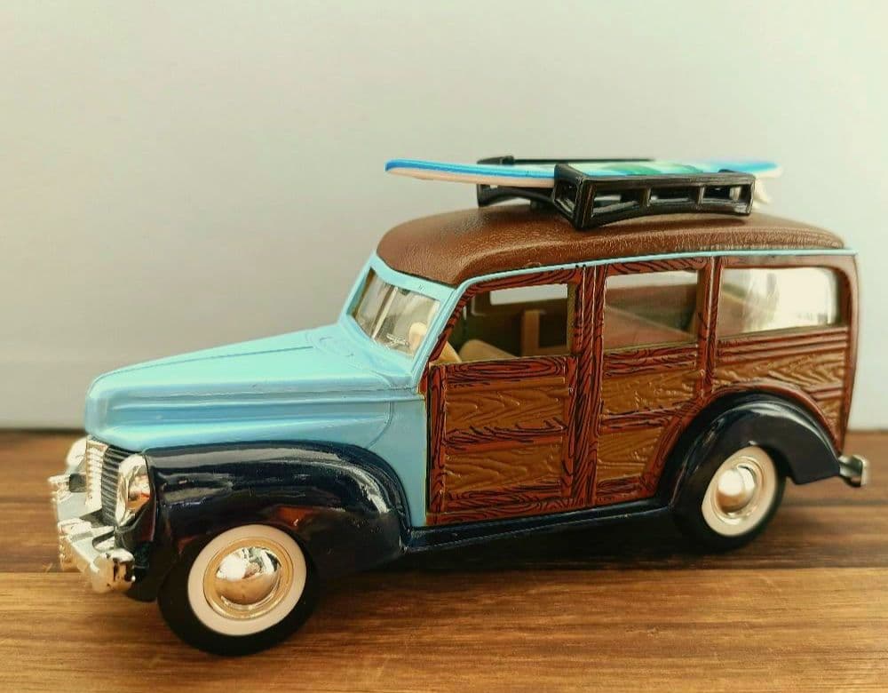 【美品】フォード　ウッディワゴン　約15cm　サーフボード　希少