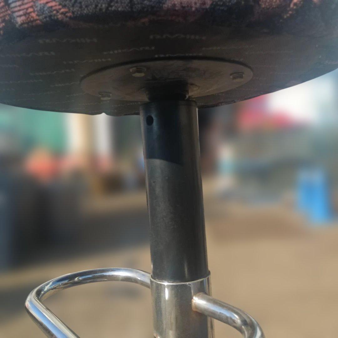 5699）HIARI　カウンターチェア　ハイチェア　１脚