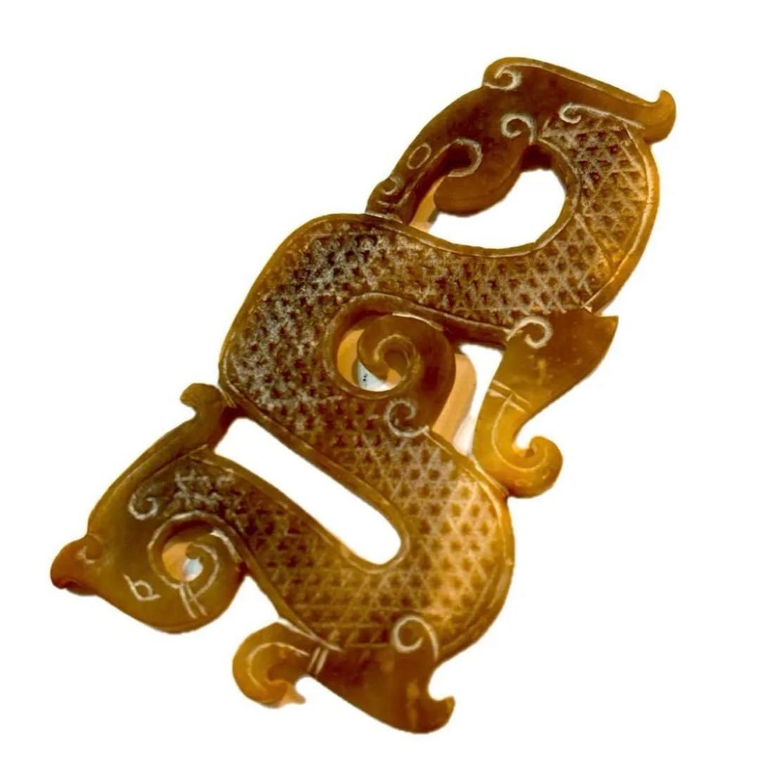 中国発掘物　細工彫刻玉龍　竜紋　玉縁起物　美術品　お守り　骨董品 龍 中国古美術