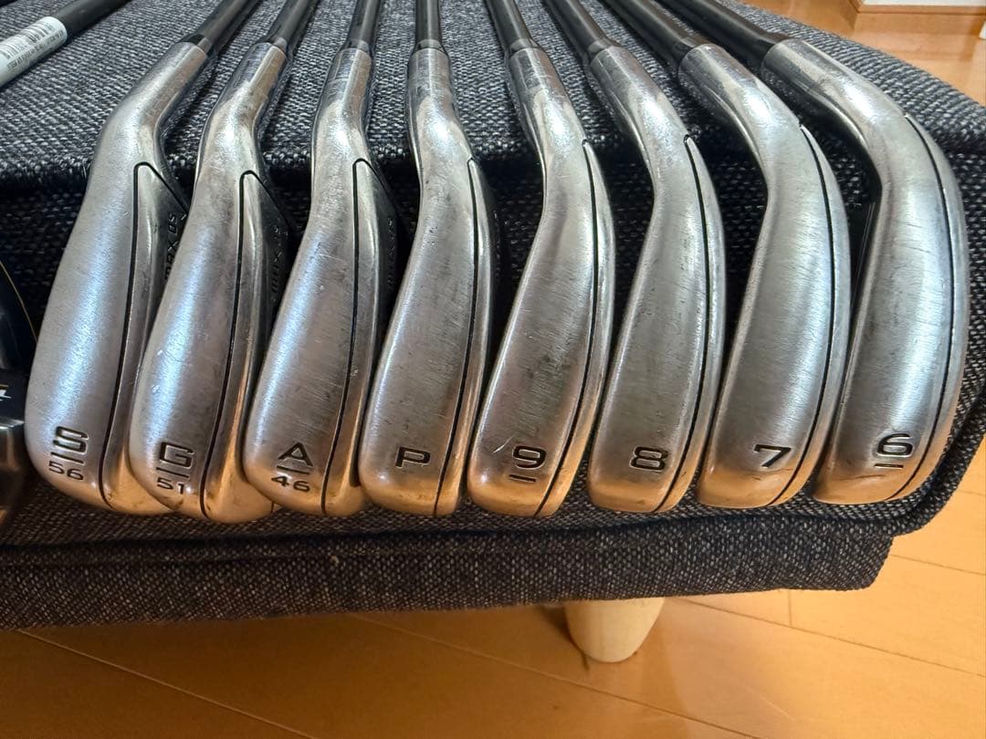 キャロウェイローグst max osアイアン8本、ユーティリティ2本、ドライバー