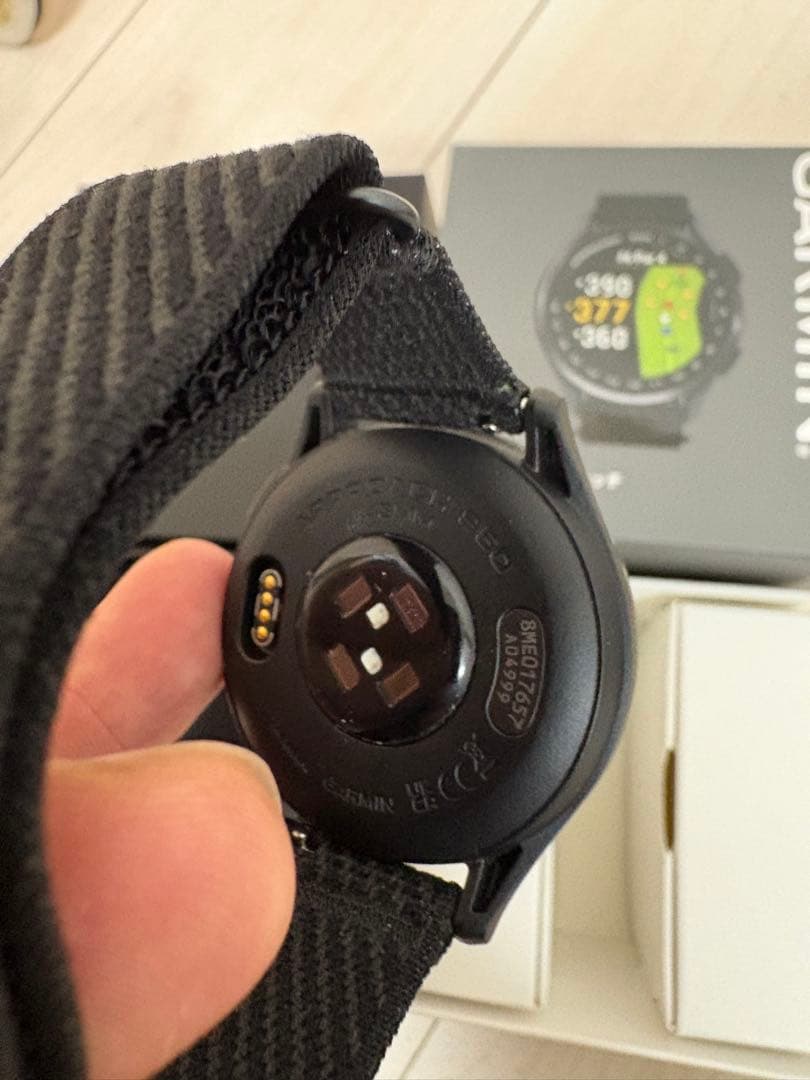 （超美品）GARMIN GPSゴルフスマートウォッチ APPROACH S50