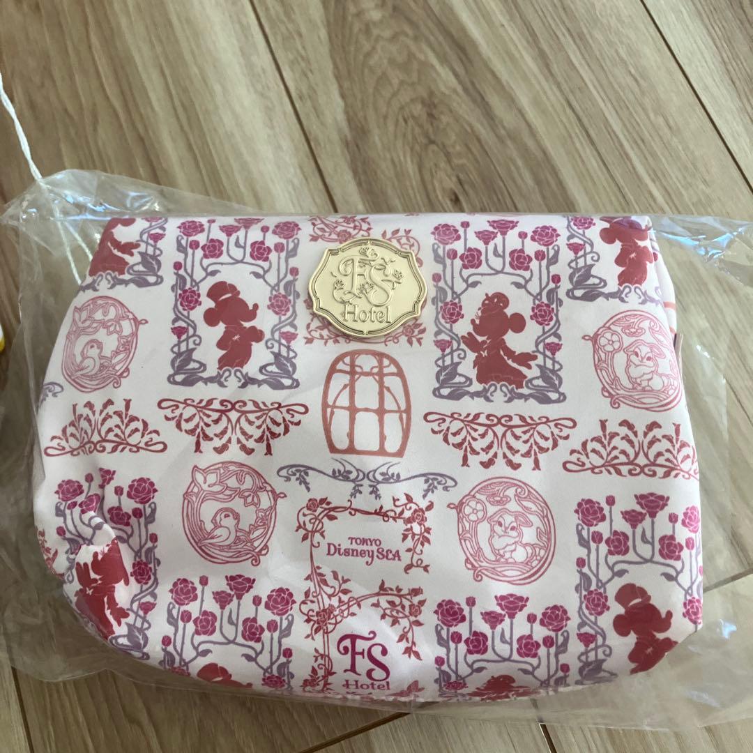 東京ディズニーシー　ファンタジースプリングス　トートバッグ　ポーチ　ケース