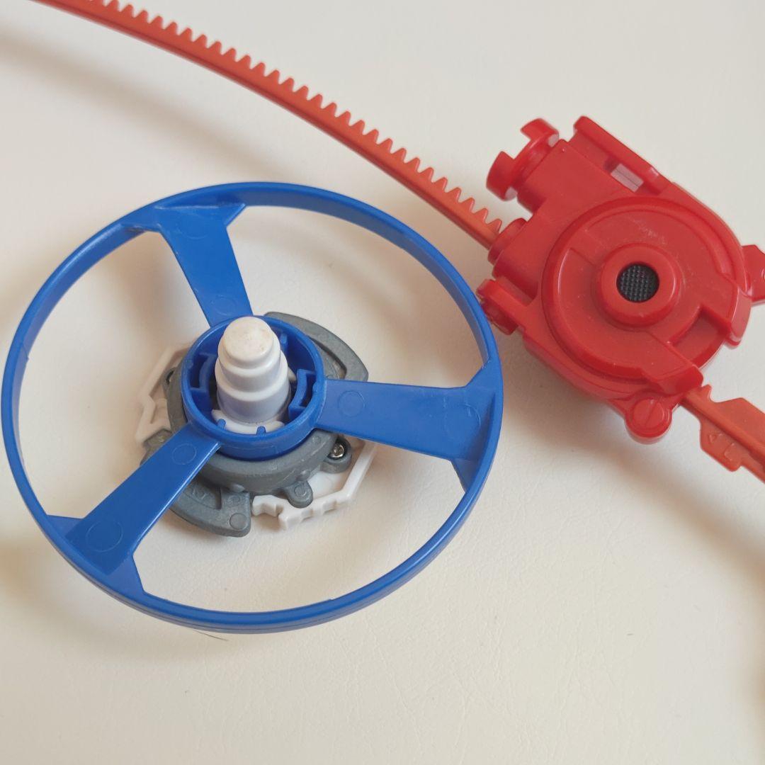 エアロナイトMS 爆転シュートベイブレード