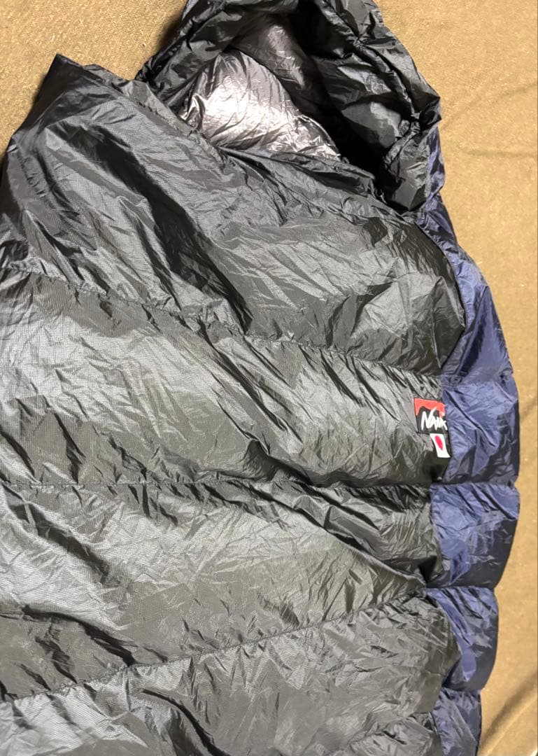 NANGA ナンガ　オーロラライト450DX ブラック/ネイビー　レギュラー