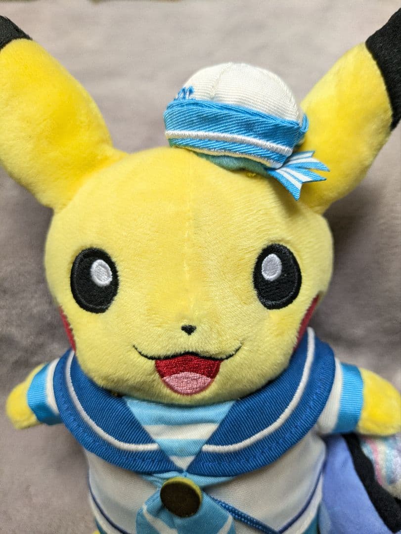 ポケモンセンター横浜限定 ピカチュウ ぬいぐるみ ポシェット