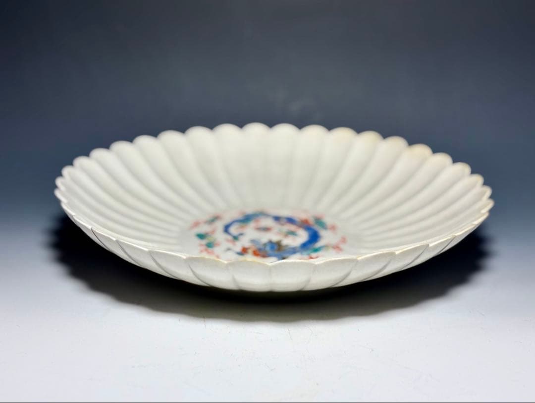 「 PRICE DOWN 」柿右衛門団龍文菊花形八寸皿