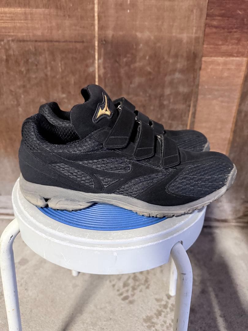 【即購入してください】　指導者へオススメ！　ミズノプロトレーニングシューズ