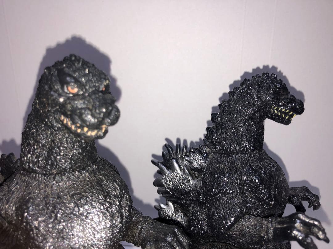 ゴジラ1991★製造国違い2体　日本製　韓国製★ゴジラ対キングギドラ　ギドゴジ