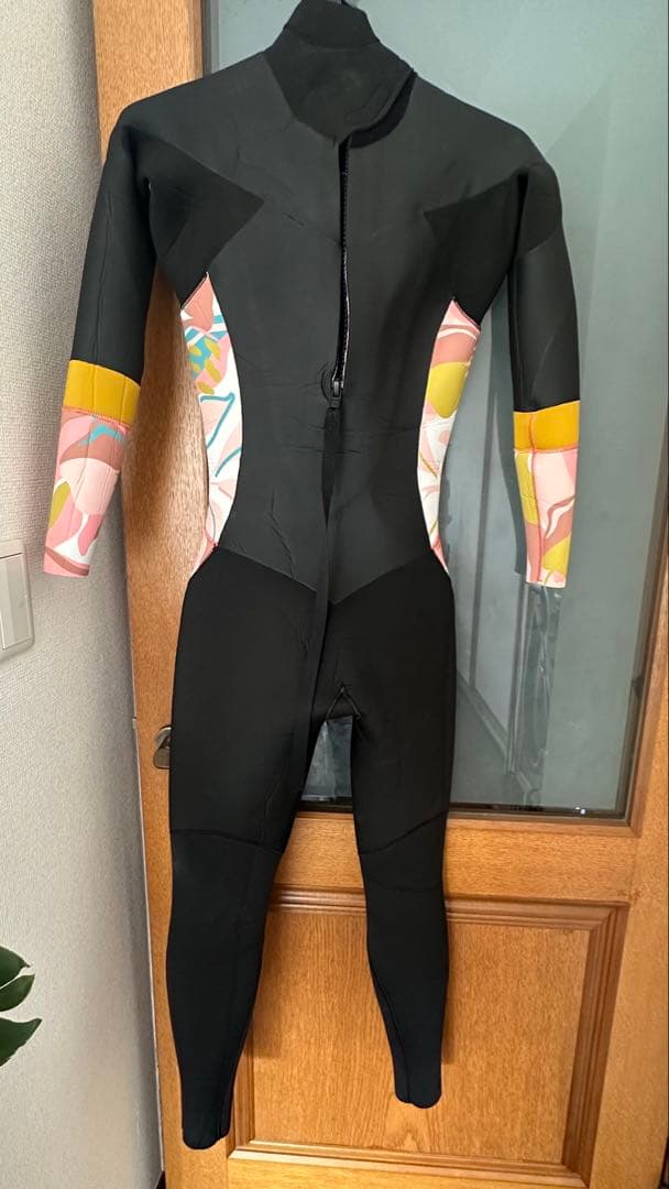 MサイズROXY 4/3 SYNCRO レディースフルスーツ RWT224701