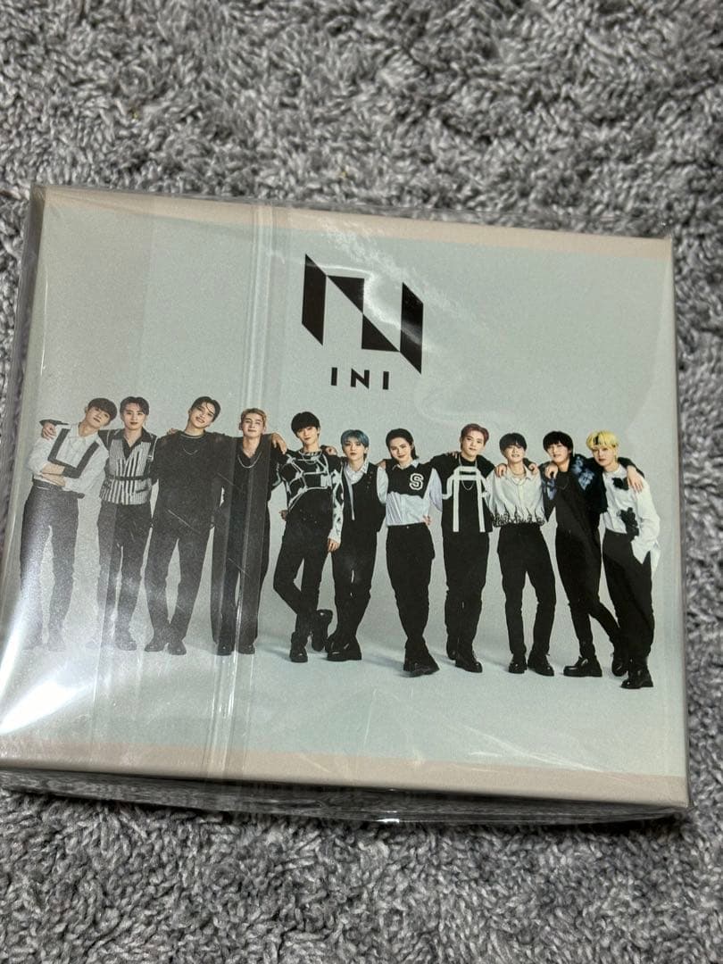 INI M 藤牧京介 サイン入りBOX