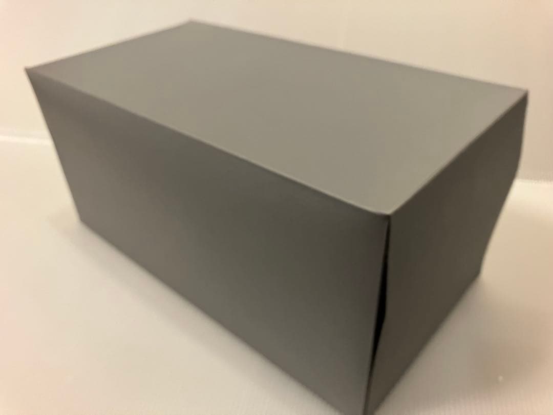 ミニカー 1/18  330i ツーリングTouring グレー