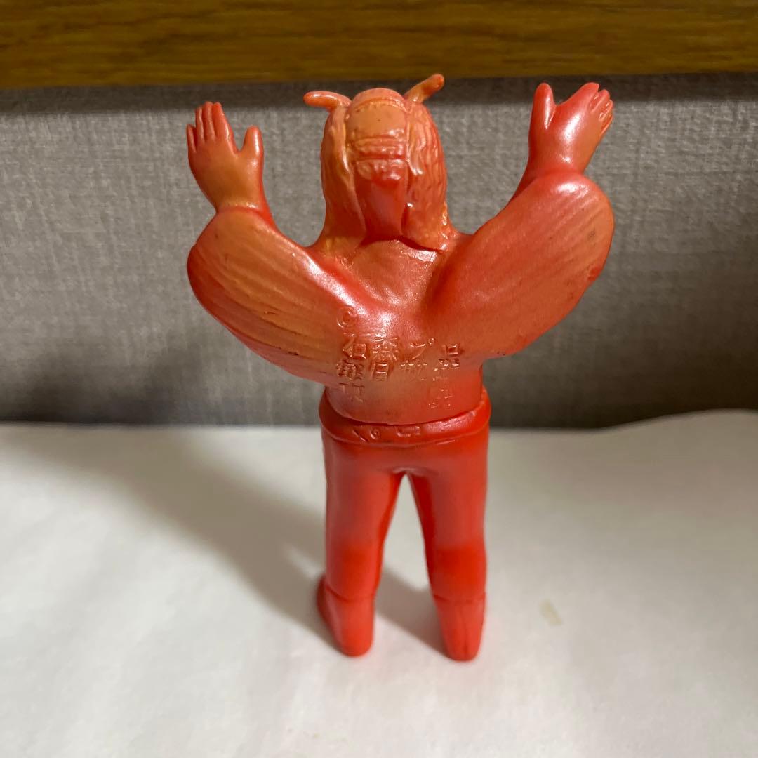 ⚠️レア　珍色　旧バンダイ　蜂女　ハチ女　ミニソフビ　当時物