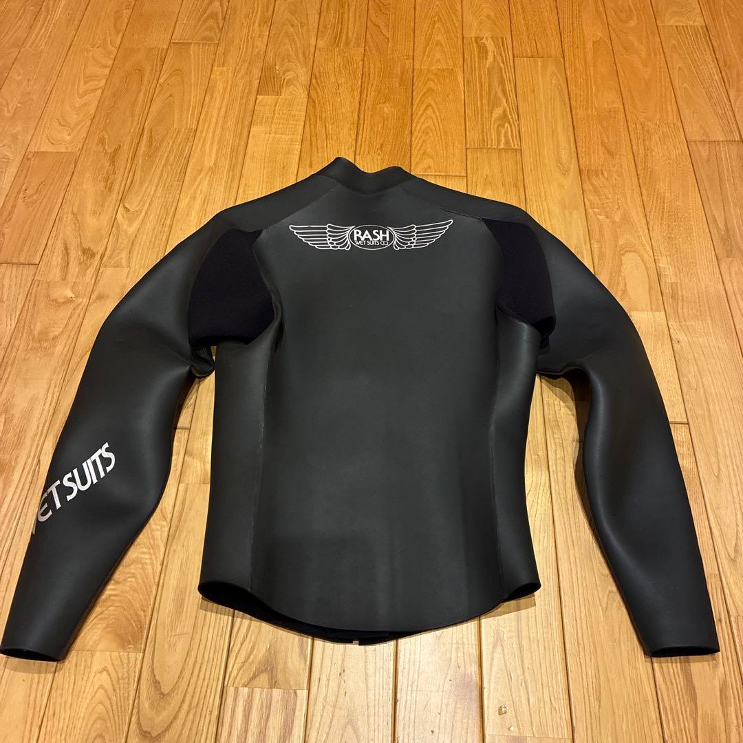 美品‼️RASH フロントジッパー　タッパー　Lサイズ