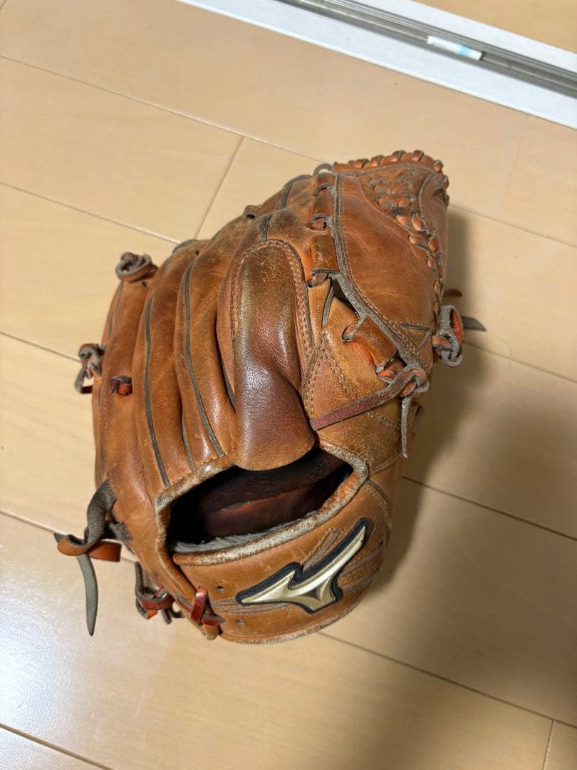 Mizuno 投手用グラブ