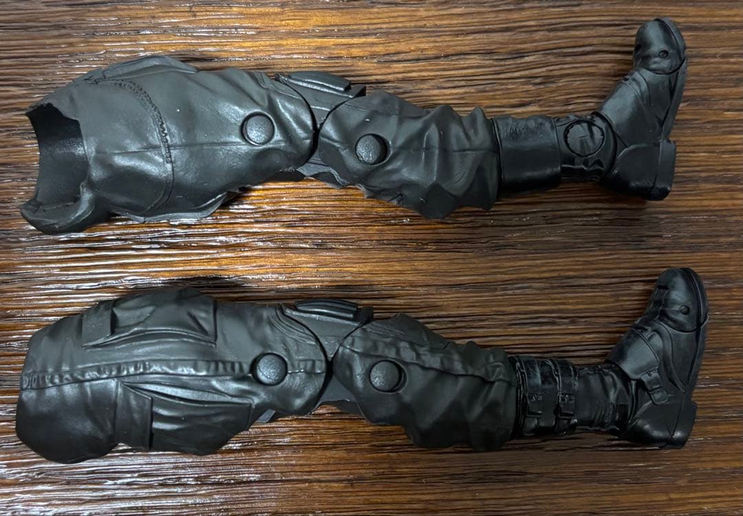 DCマルチバース バットマン　ダークナイト　BVS グリムナイト　キートン