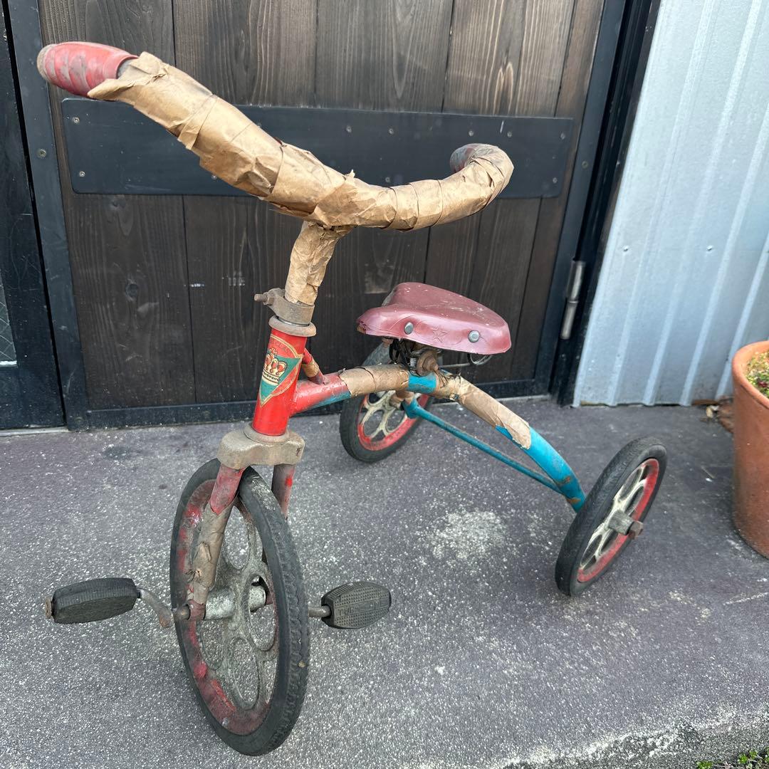 お値下げ‼️蔵から出てきた　アンティーク三輪車　デッドストック