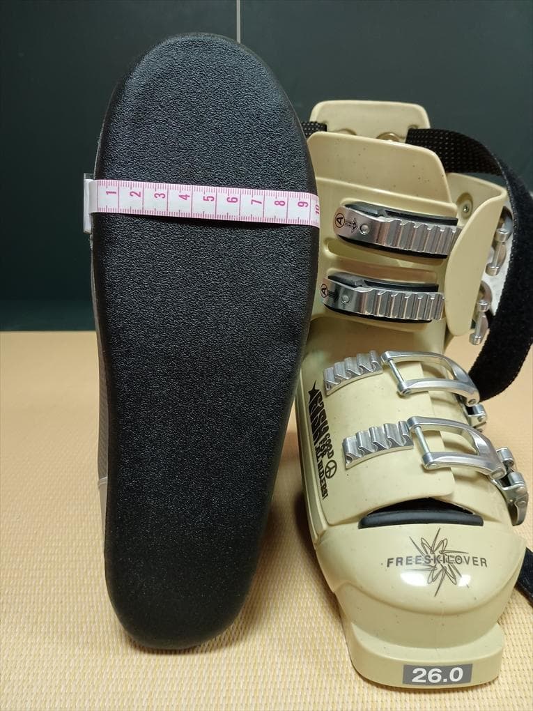 【未使用】Gen Factory Fish スキーブーツ　26㎝