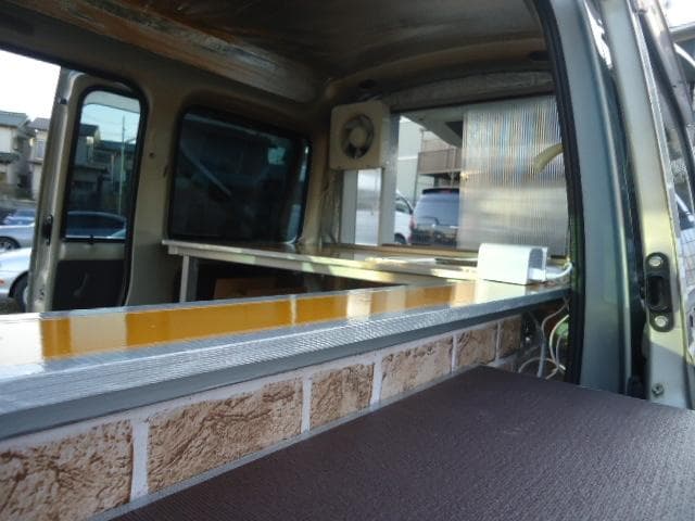 移動販売車の製作　キッチンカー用のパーツ一式と取付で25万円　サンバー限定